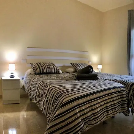 Apartament Cosy Well Located *