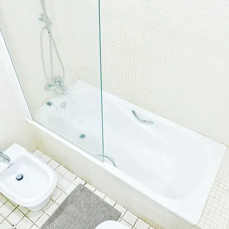 Cosy Well Located